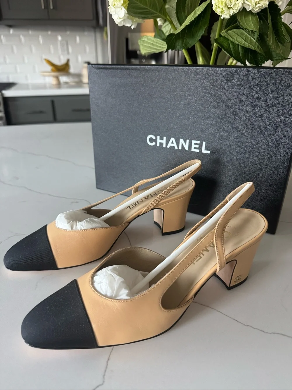 Brand New CHANEL Two-Tone Slingback Pumps in Beige and Black